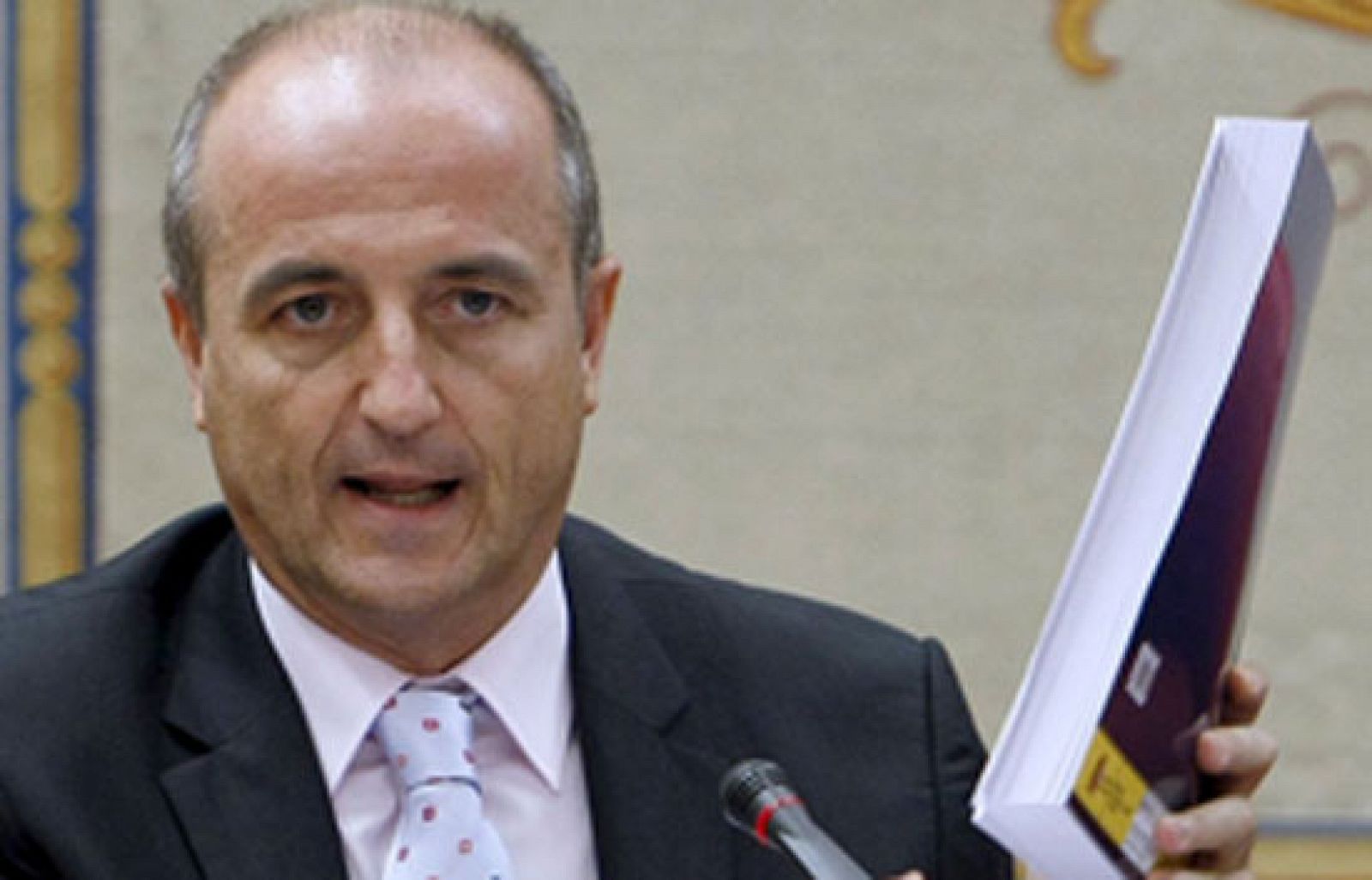 Sebastián presenta el Plan de Ahorro Energético