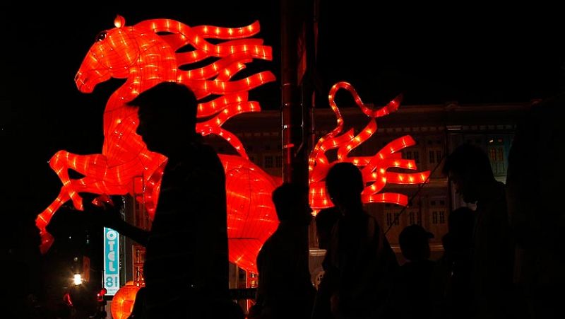 China celebra la llegada del Año del Caballo 