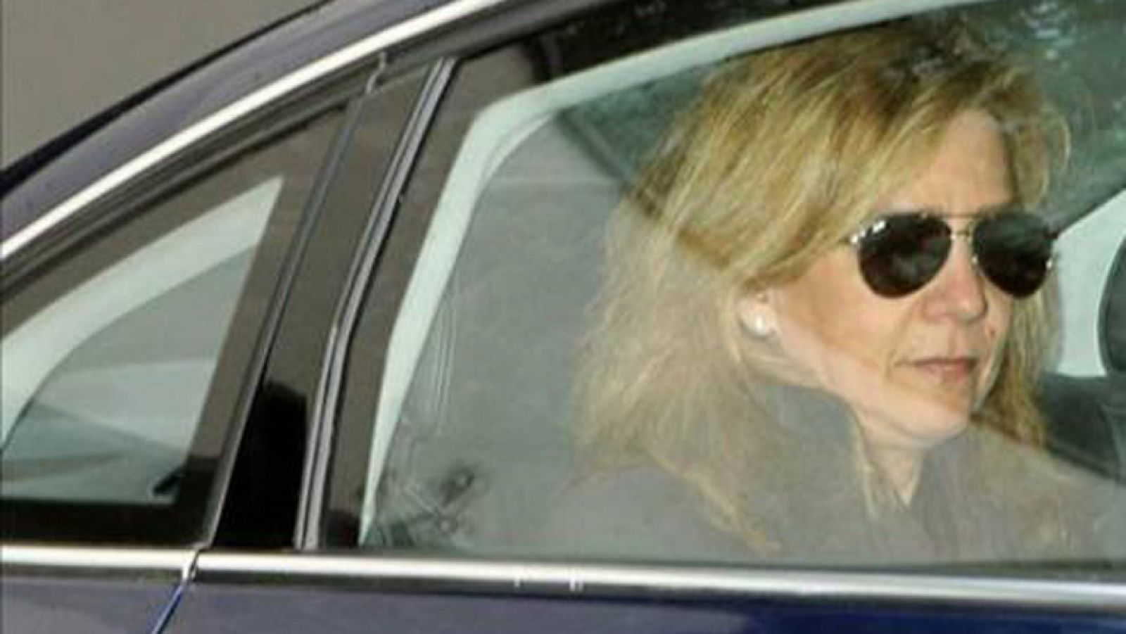 Informativo 24h: El juez decano de Palma autoriza a la infanta a acceder en coche al juzgado y le evita el 'paseíllo' | RTVE Play