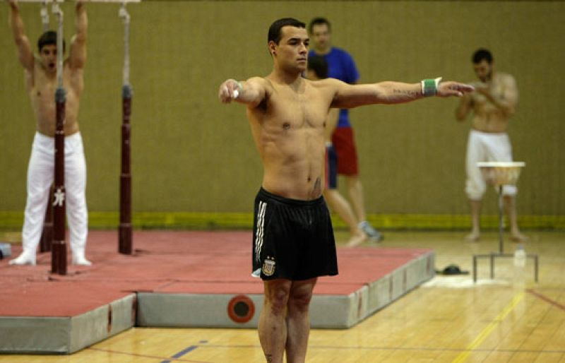 El equipo de gimnasia masculino español estará en Pekín, liderado por el medallista olímpico Gervasio Deferr. 