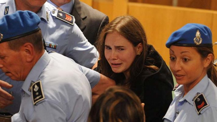 Telediario 1 - Detención exnovio de Amanda Knox