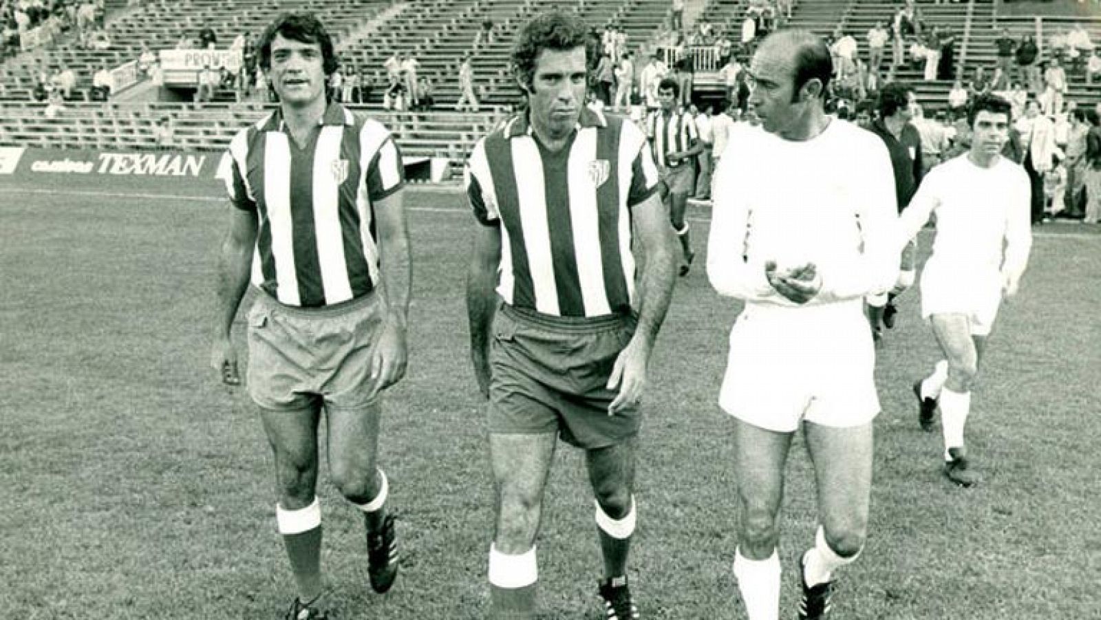 Telediario 1: Luis Aragonés, una vida dedicada al fútbol | RTVE Play