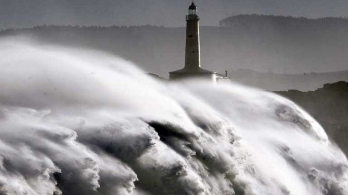 El tiempo - Nevadas en cotas relativamente bajas de la península
