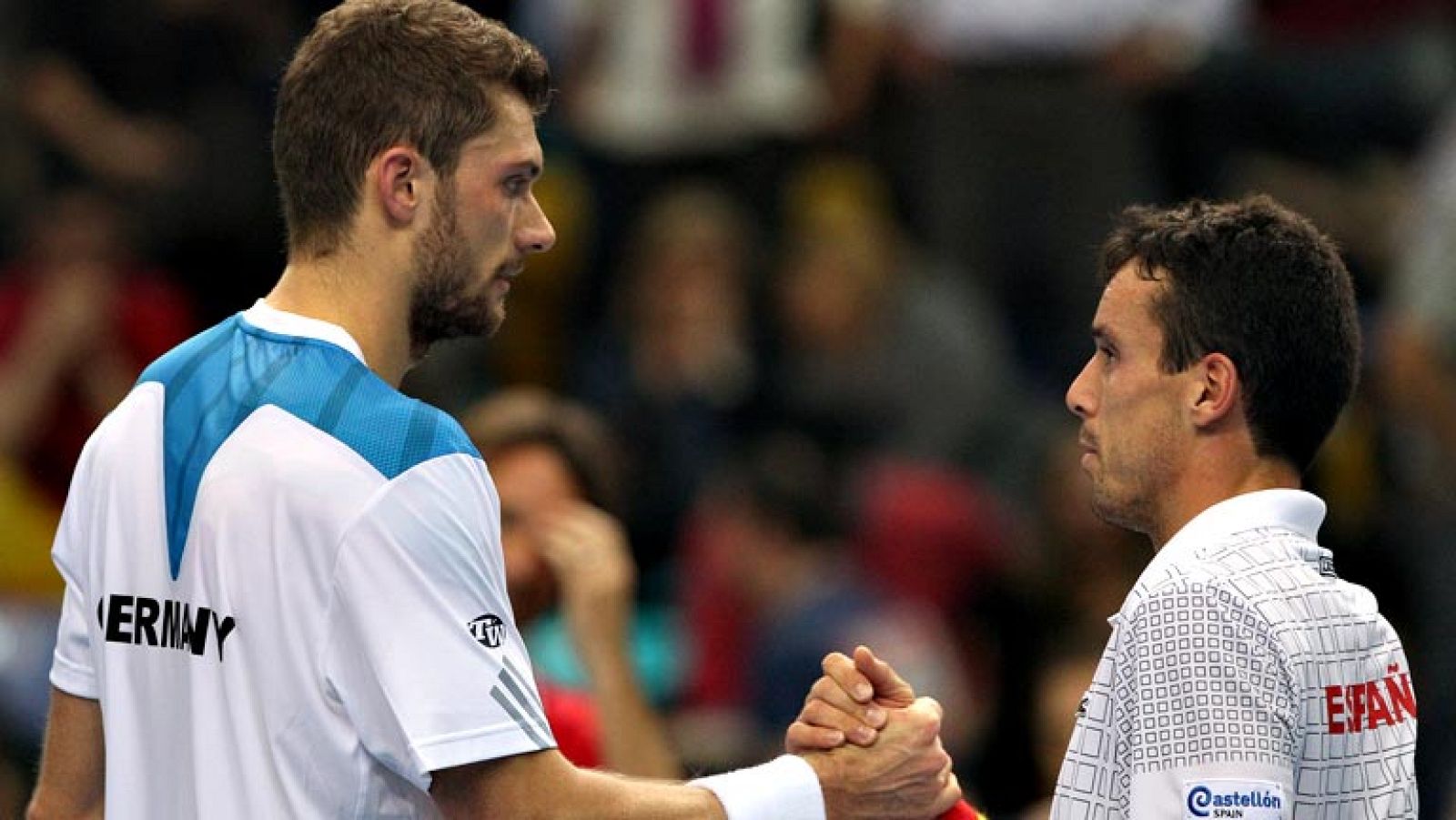 El tenista Roberto Bautista ha caído este domingo en el último  partido de la primera ronda de la Copa Davis ante Daniel Brands  (7-6(5), 6-4), por lo que Alemania logra el pase y condena a España  (4-1), que sólo se impuso en el cuarto duelo por la