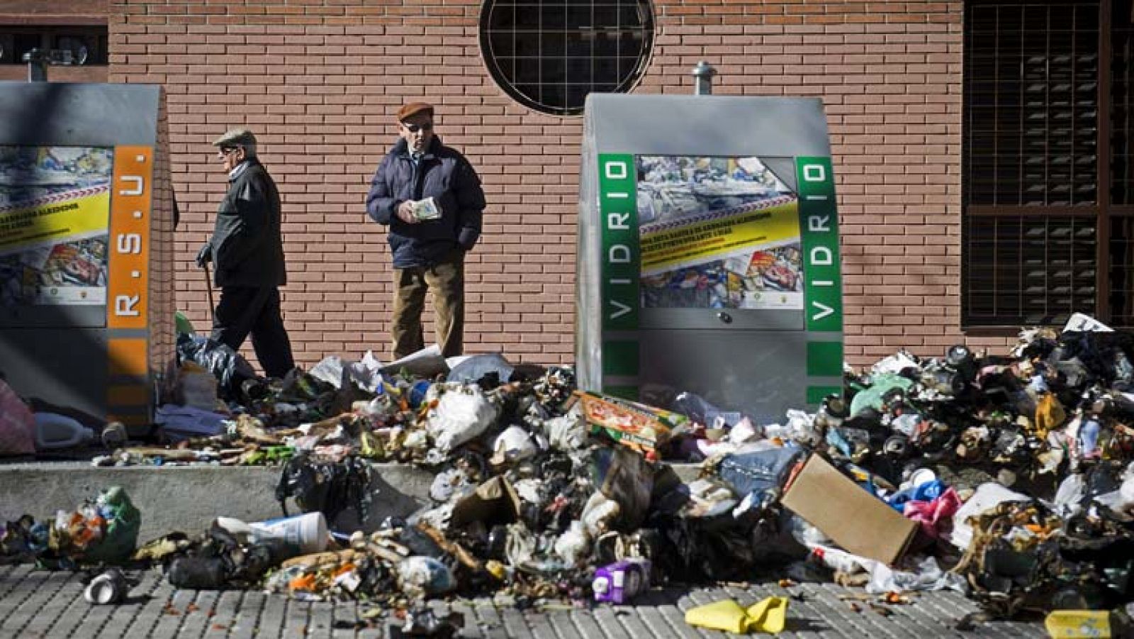 Informativo de Madrid: La Comunidad de Madrid en 4'- 03/02/14 | RTVE Play