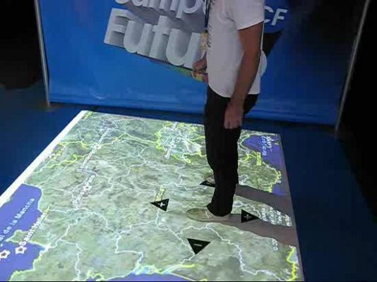 Maneja Google Earth con los pies