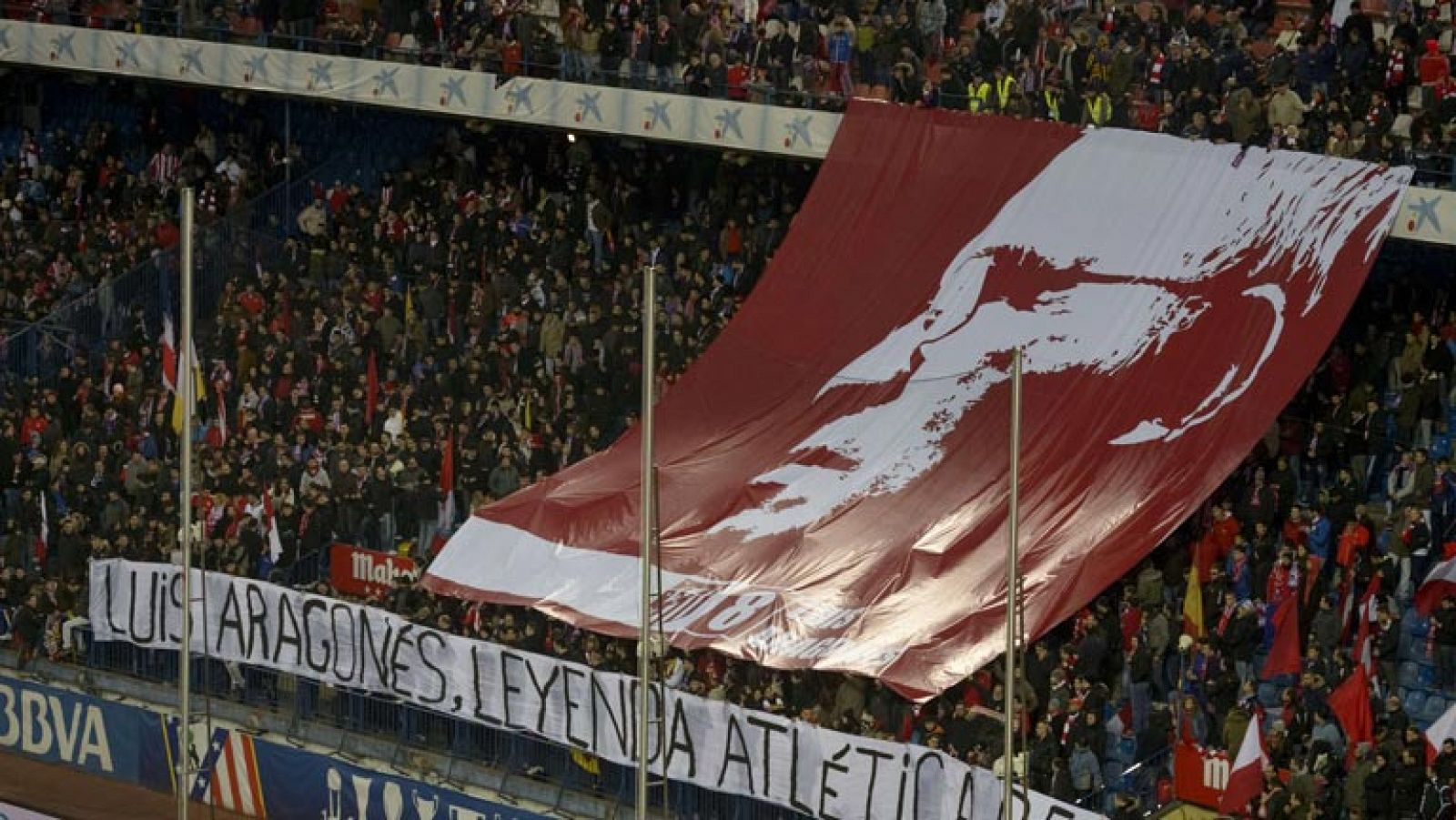 Telediario 1: El espíritu de Luis, presente en el Calderón | RTVE Play