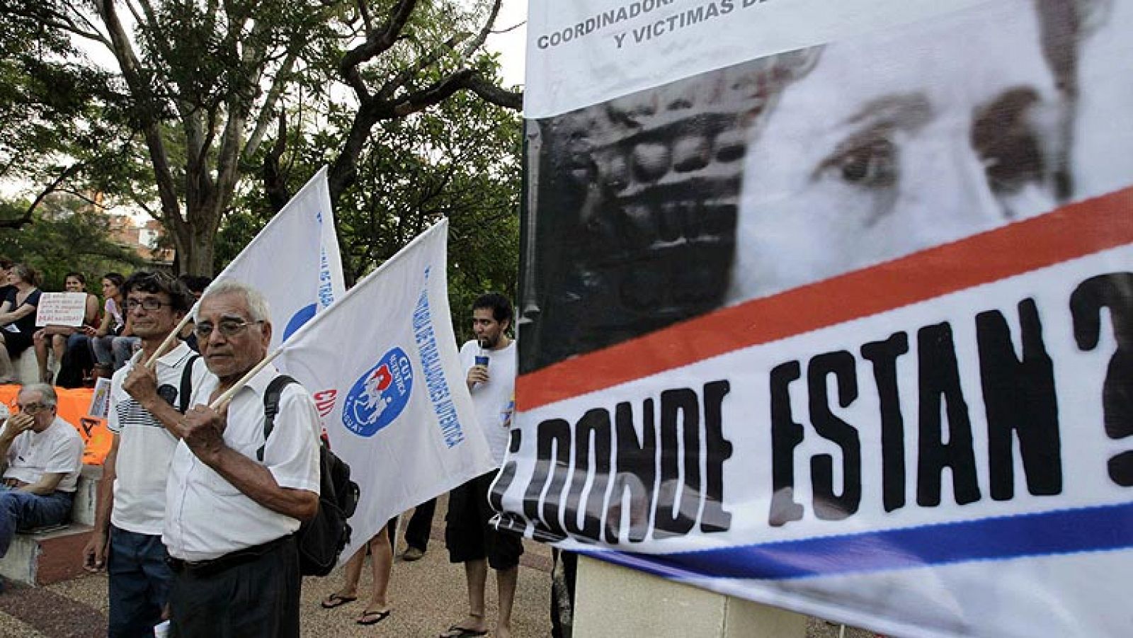 Telediario 1: 25 años de democracia en Paraguay | RTVE Play