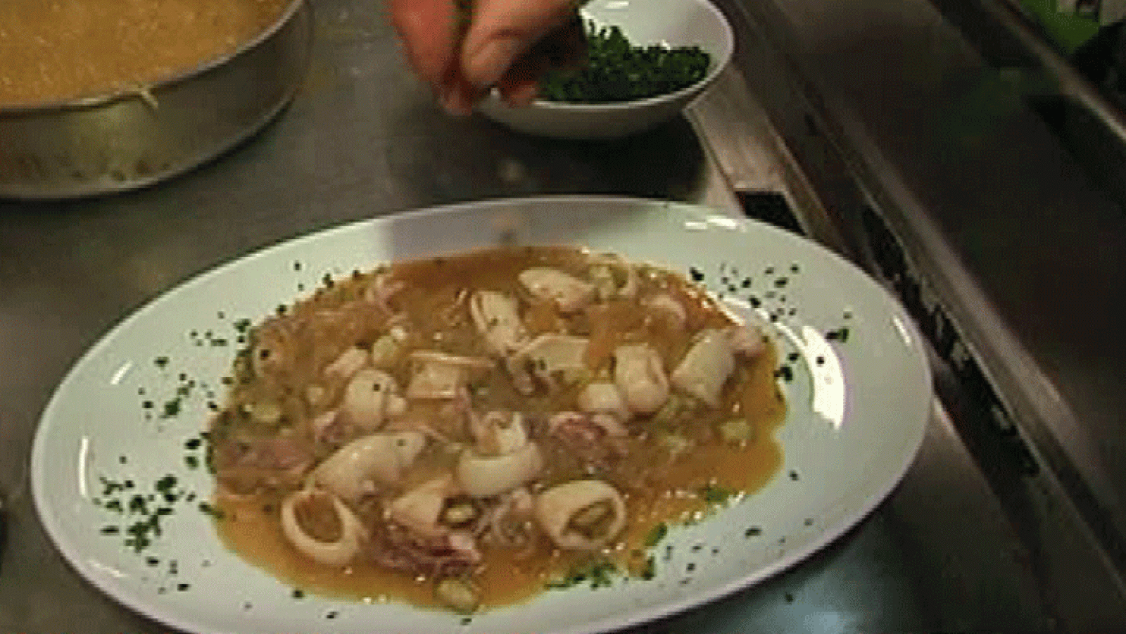 España Directo- Chipirones encebollados