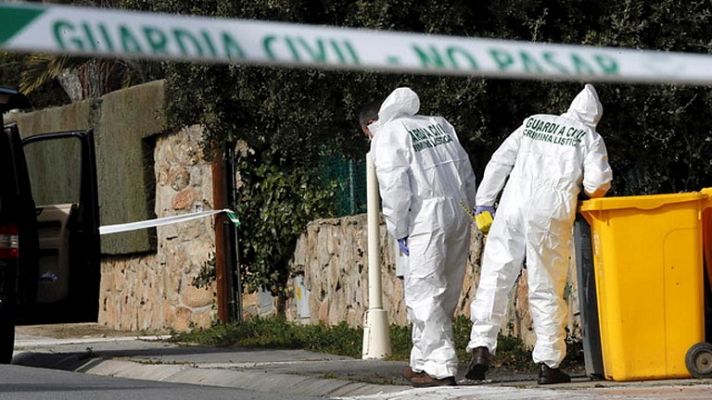 Telediario 1 - Detenidas dos personas tras apuñalar a la mujer y la hija del periodista deportivo Paco González