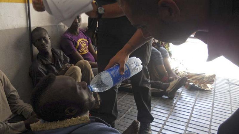 Fallecen siete inmigrantes en aguas próximas a la frontera de Ceuta, donde hubo un asalto masivo