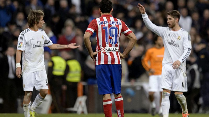 El choque entre Real Madrid y Atlético ha dejado para el recuerdo un reguero de escaramuzas entre Diego Costa y varios jugadores madridistas, como Pepe o Arbeloa, con quien se las tuvo durante todo el partido.