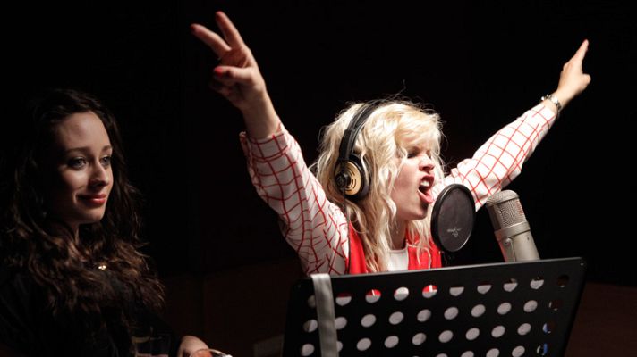 Cuéntame cómo pasó - Pili y Karina, en Rosa Chillón