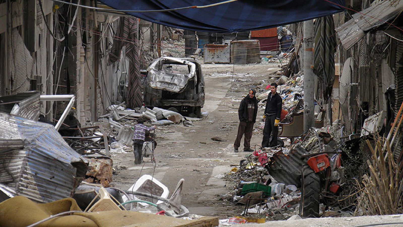 Telediario 1: Las autoridades sirias anuncian que evacuarán en breve a los civiles de Homs | RTVE Play