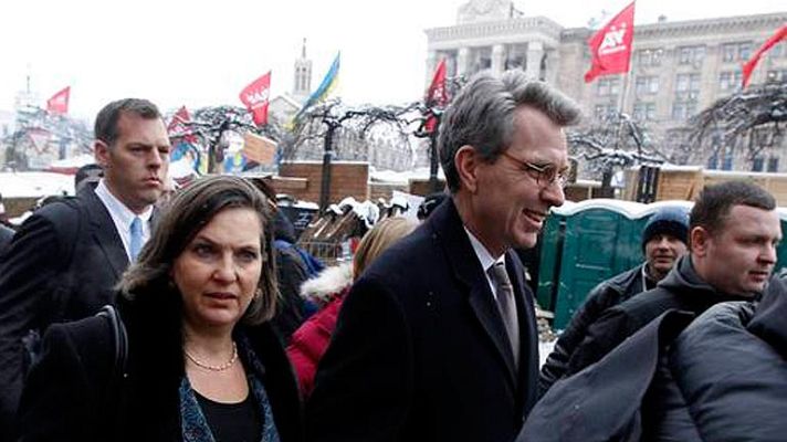 Telediario 1 - Filtración sobre crisis en Ucrania