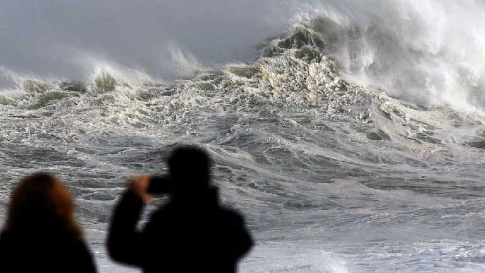 Los ríos Tambre, Miño, Sil, Avia, Umia y Ulla están al máximo de su caudal