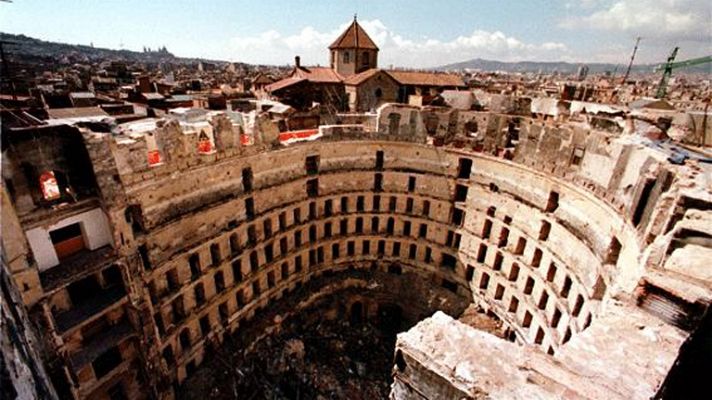 Atención obras - El Liceu que surgió de las cenizas