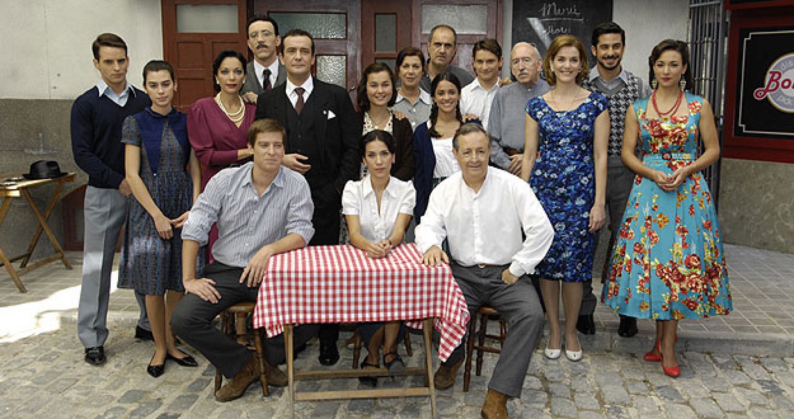 Amar en tiempos revueltos | Ver