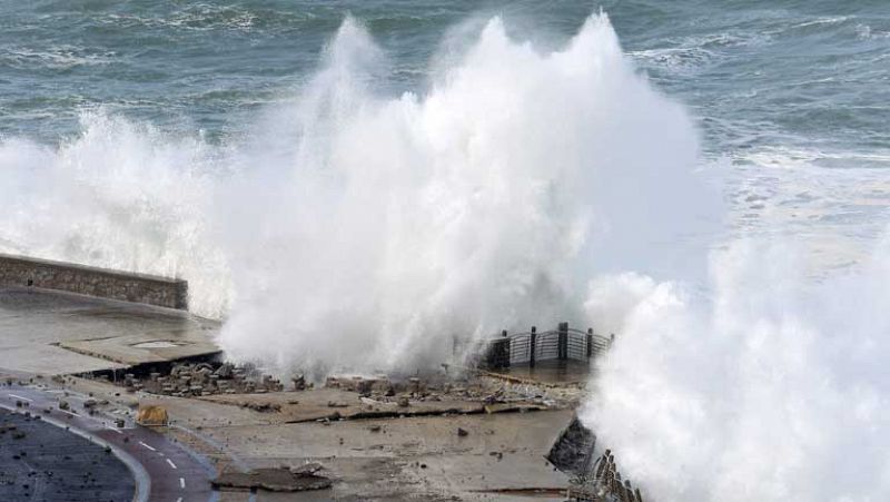 Lluvias en Extremadura y Galicia, y más viento en el norte y el este