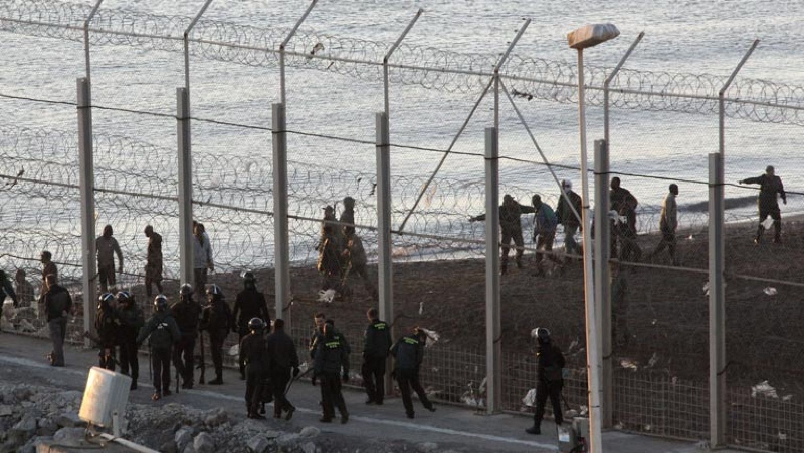 Telediario 1: Denuncian Guardia Civil Ceuta | RTVE Play