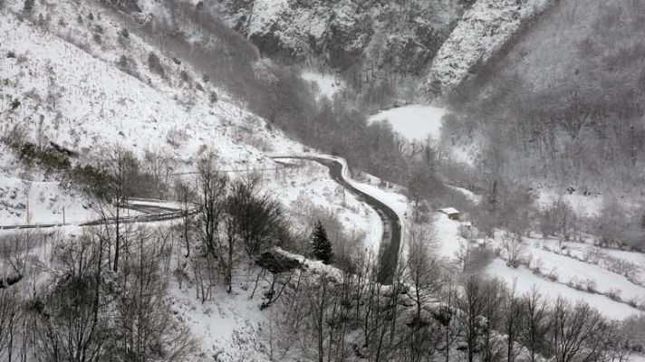 El tiempo - Nevadas en cotas bajas