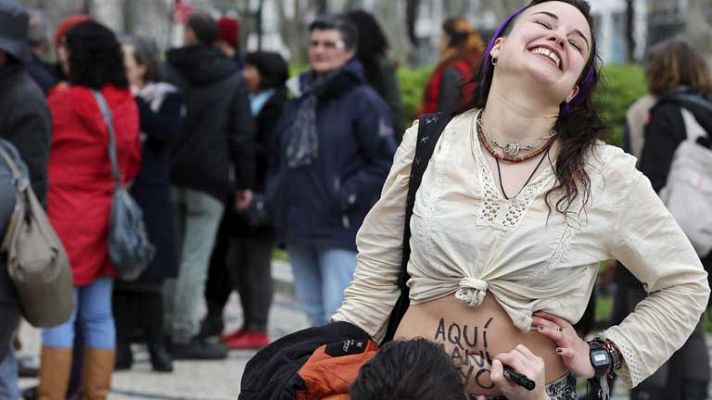 Telediario 1 - Debate sobre Ley del Aborto