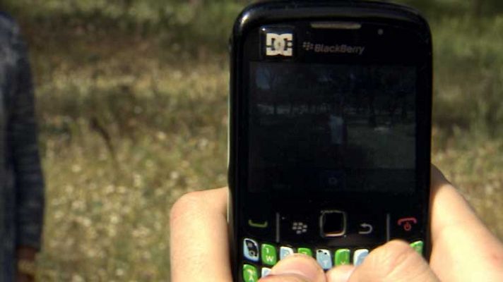 Telediario 1 - Día de Internet Seguro