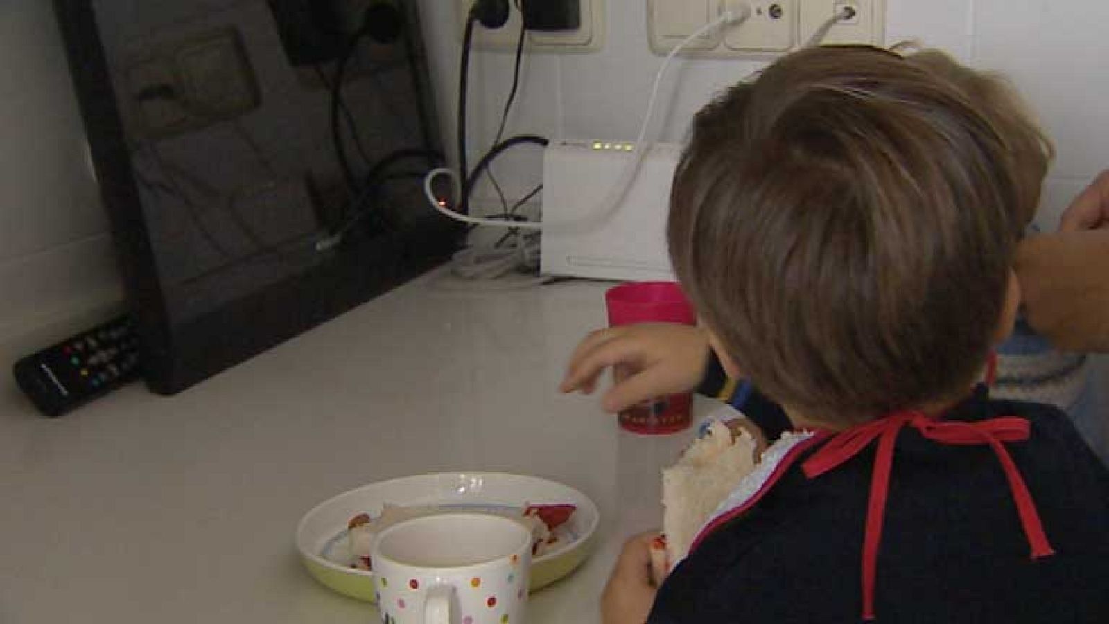 Comer más proteínas de lo debido durante los tres primeros años de vida puede provocar sobrepeso