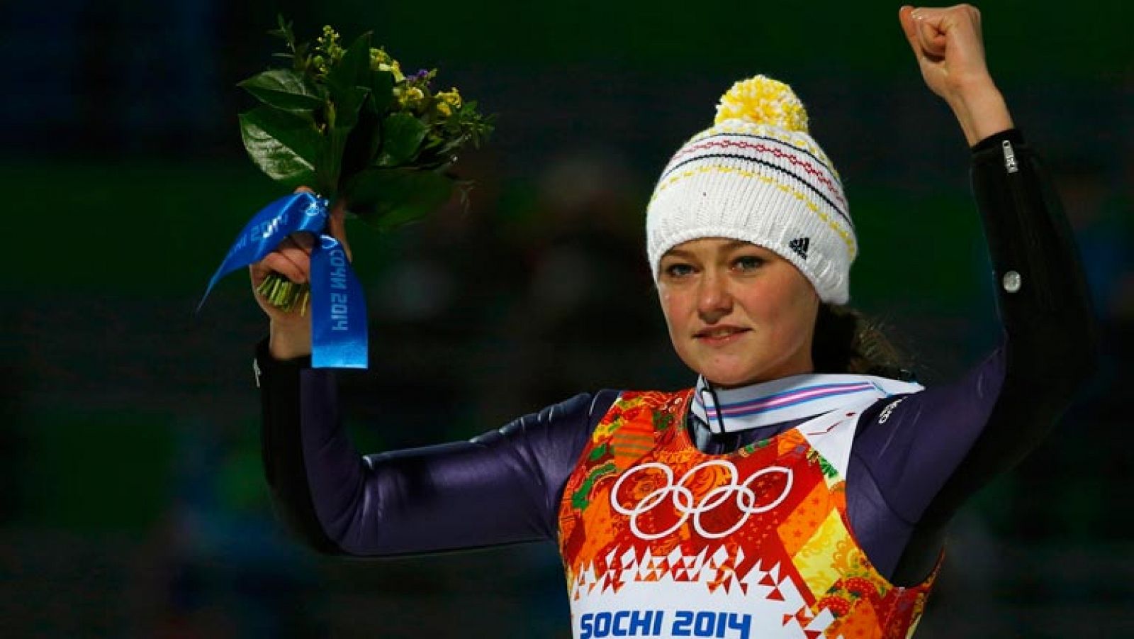 Telediario 1: Carolina Vogt, la primera campeona olímpica de saltos de esquí | RTVE Play