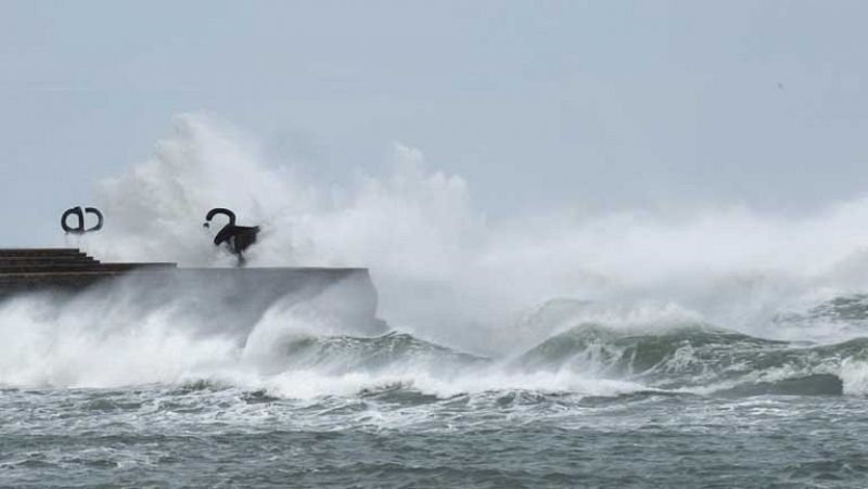 Nevadas en cotas bajas de 19 provincias del norte y el centro de la Península Ibérica