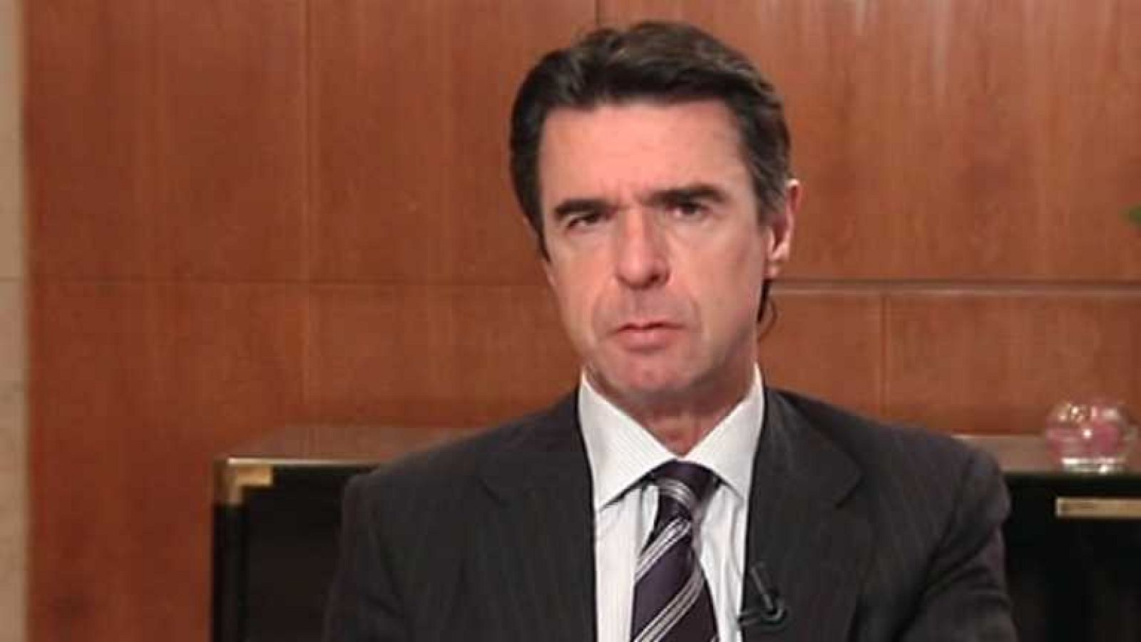 Los desayunos de TVE - José Manuel Soria, Ministro de Industria, Energía y Turismo - Ver ahora