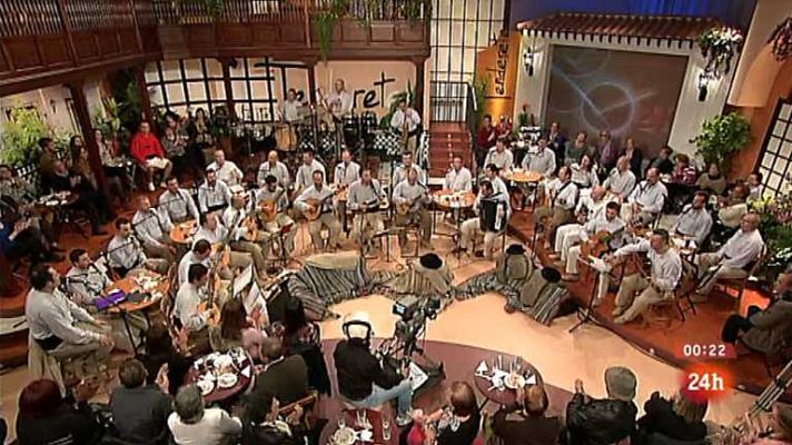 La noche en 24h - La noche en 24 horas - Especial TVE en Canarias, 50 años de tu vida - 12/02/14