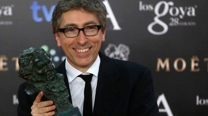 Días de cine: David Trueba y su 'Vivir es fácil con los ojos cerrados' arrasan en los Goya con 6 de 7 premios