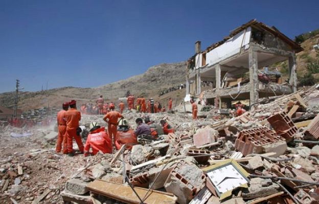  - Se derrumba una escuela en Turquía