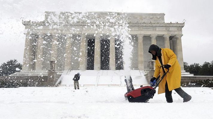 Telediario 1 - Tormenta Pax en EE.UU.