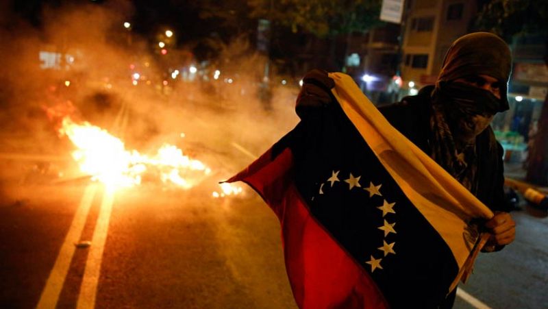 Maduro lanza un Plan de Pacificación mientras continúan las protestas en las calles de Venezuela