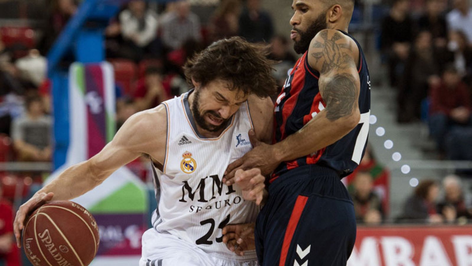 Baloncesto en RTVE: Laboral Kutxa 70 - Real Madrid 94 | RTVE Play