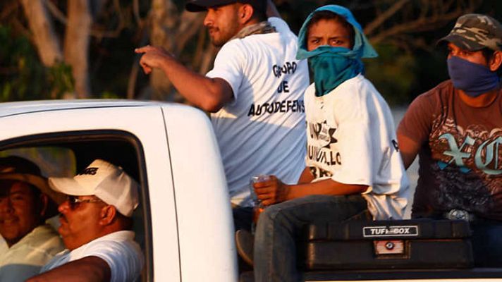 Michoacán, armados contra el crimen