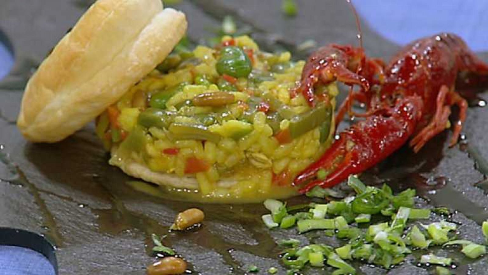 Cocina con Sergio - Arroz mediterráneo con frutos secos
