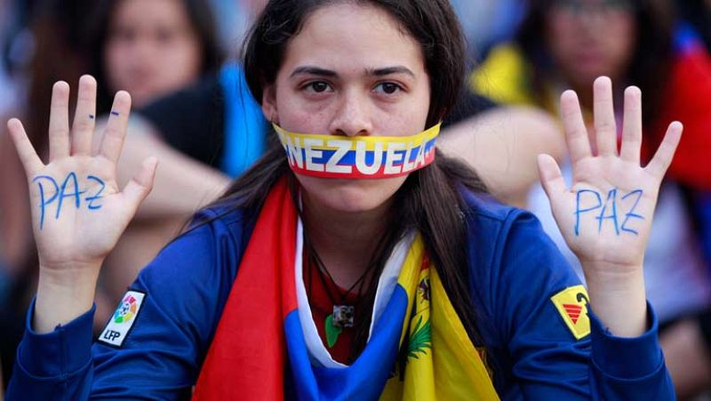 Capriles convoca una marcha por la paz