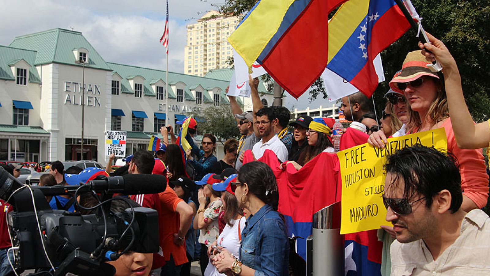 Telediario 1: Acusaciones Maduro a Leopoldo López | RTVE Play