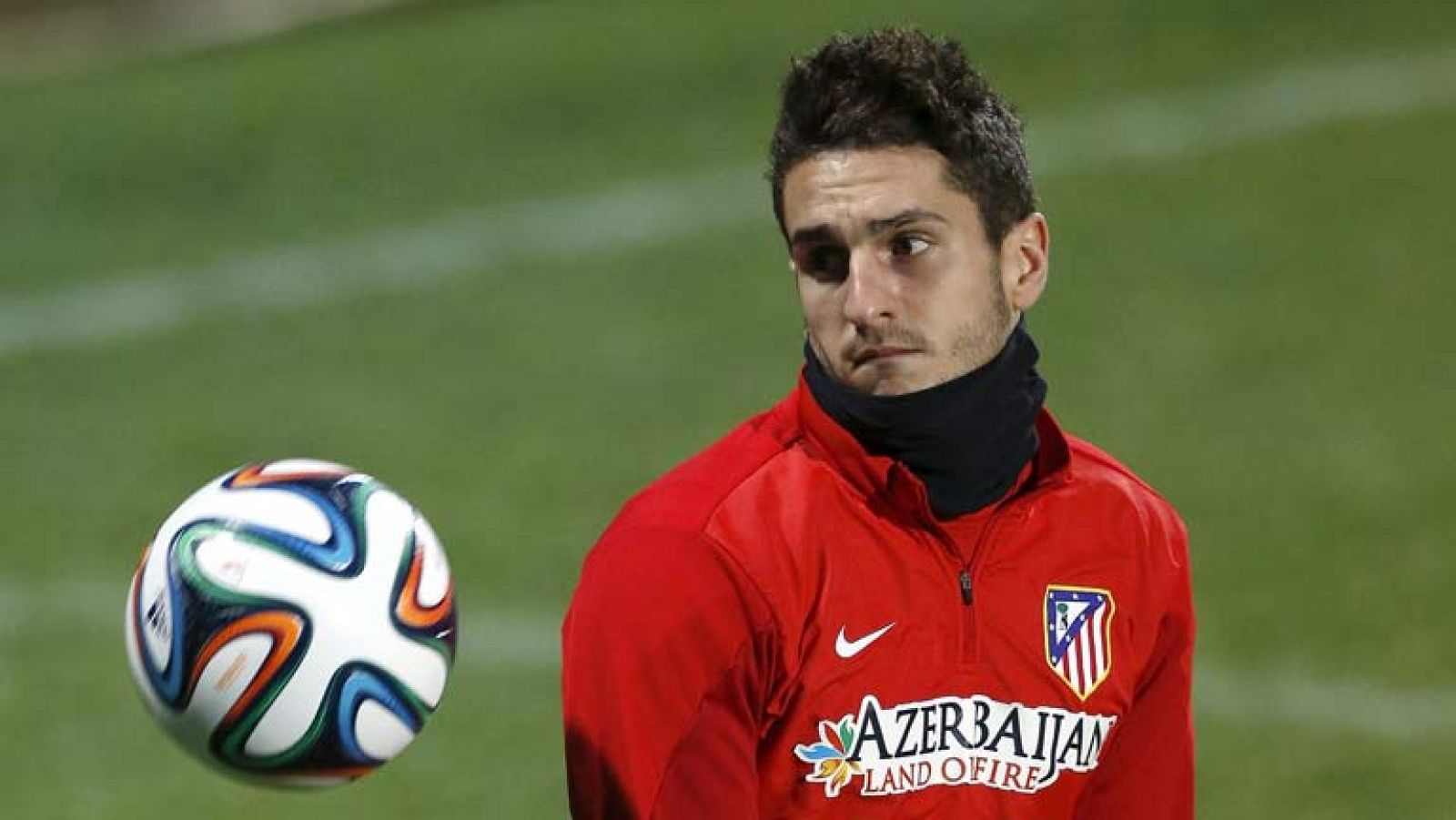 El canterano del Atlético de Madrid Koke ha asegurado que la eliminatoria copera ante el Real Madrid es "agua pasada" y que toca "pensar" en el choque de San Siro. "Será un partido difícil porque son un gran rival. El Milan tiene mucha historia, per