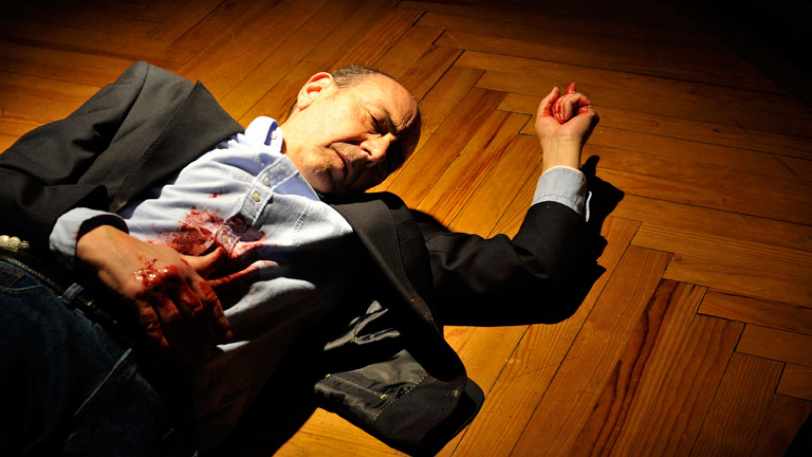 Los misterios de Laura -El comienzo del capítulo 26 - Los misterios de Laura | Ver