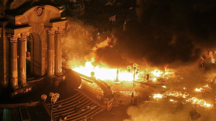 Fracasan las negociaciones entre Gobierno y oposición para poner fin a la violencia en Kiev