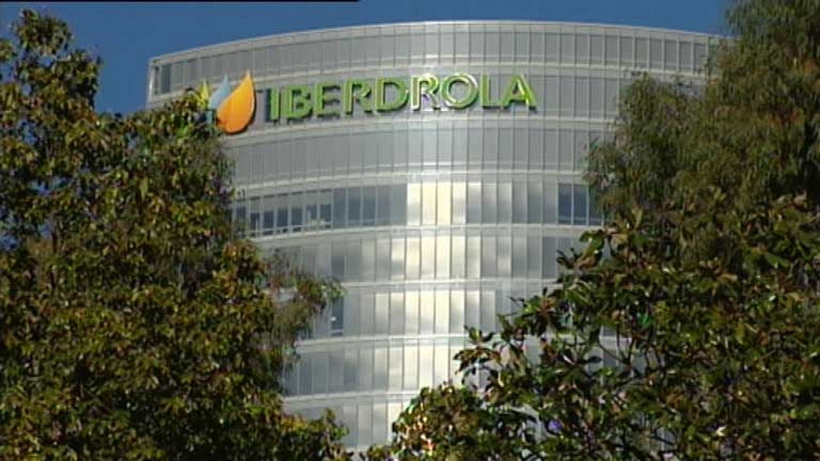 Telediario 1: Iberdrola ganó en 2013 un 7% menos | RTVE Play