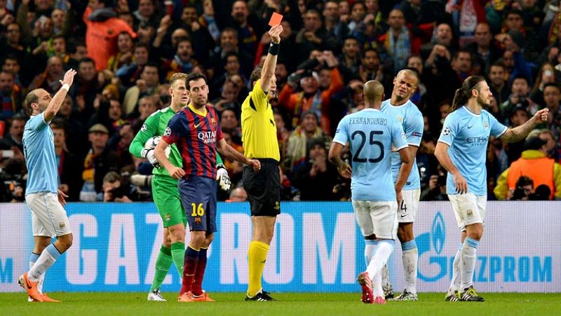 La entrada de Demichelis sobre Messi ha sido la jugada clave del partido y de la eliminatoria. Para los locales, se produjo fuera del área después de una falta sobre Navas. Para los visitantes es dentro del área.