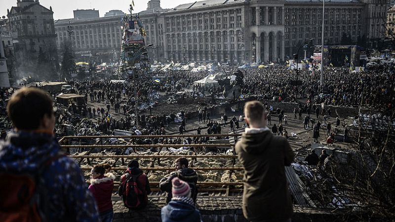 El presidente ucraniano Yanukóvich anuncia elecciones anticipadas