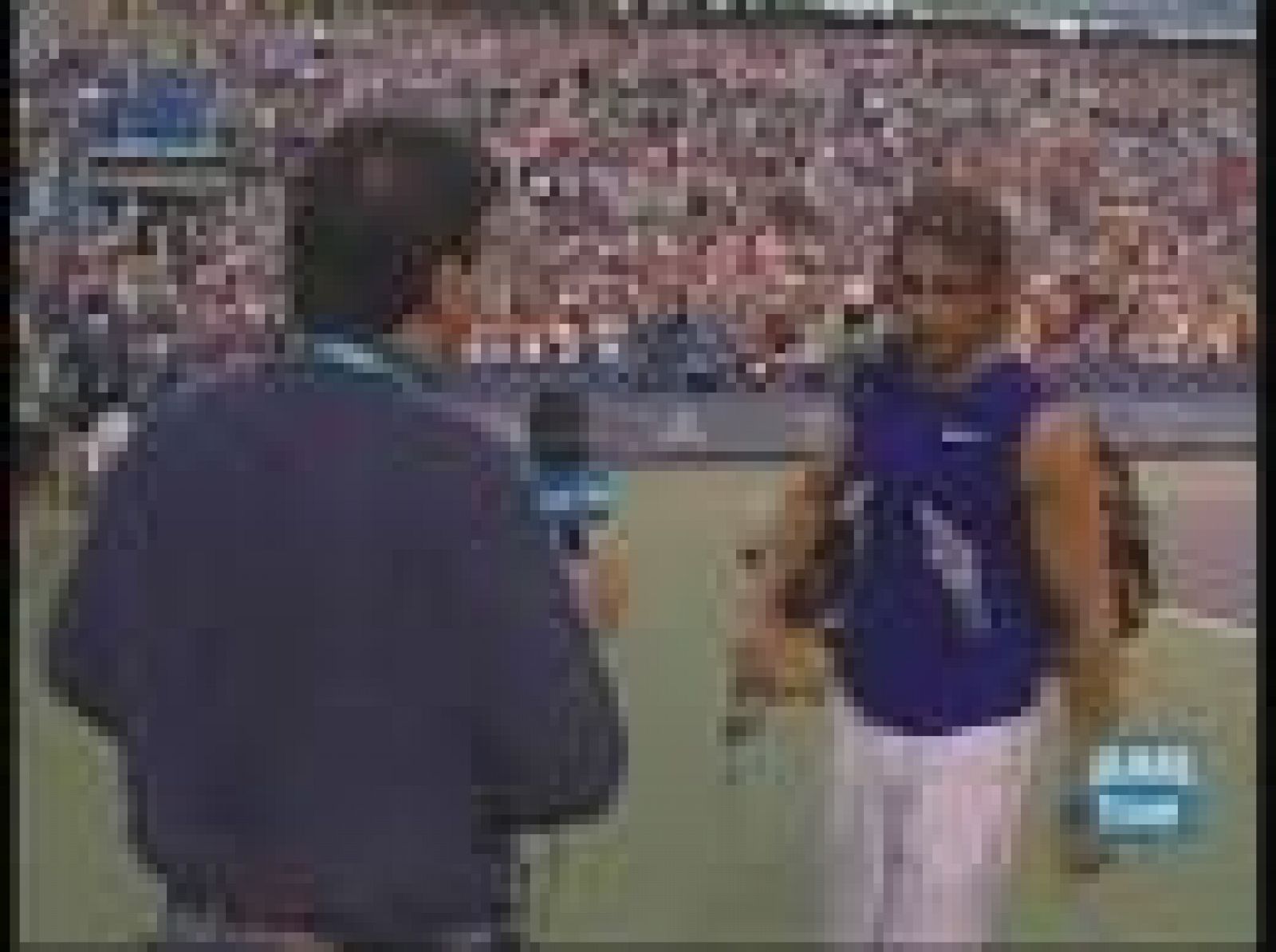 TVE entrenvista en exclusiva a Rafa Nadal tras alzarse con el nº1 del tenis mundial. El mallorquín está muy contento por "la gran ampaña" realizada en América. "Ahora toca medalla en los juegos".