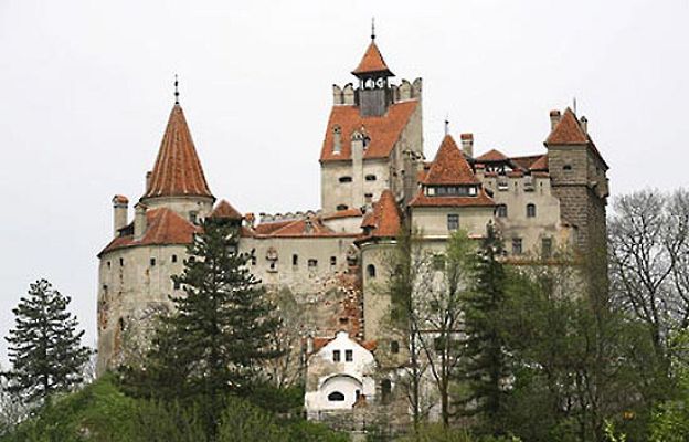  - El castillo de Drácula, en obras