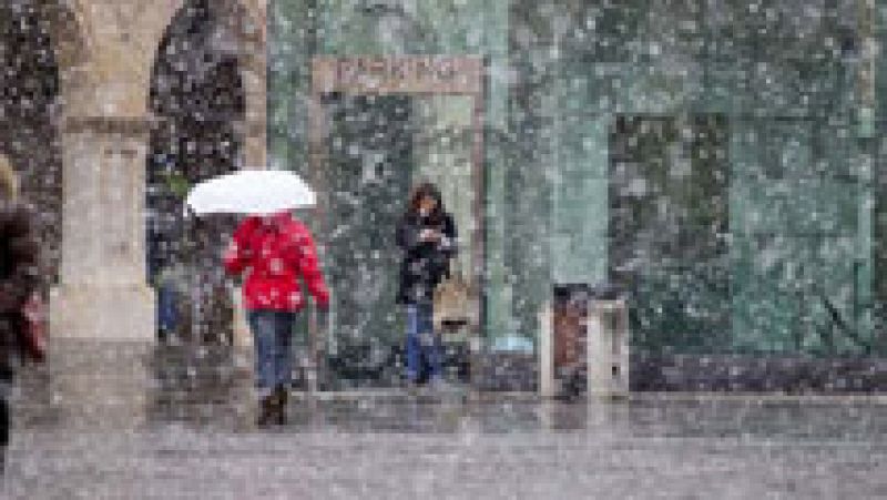 Cota de nieve entre 700 y 900 metros y más frío por la noche